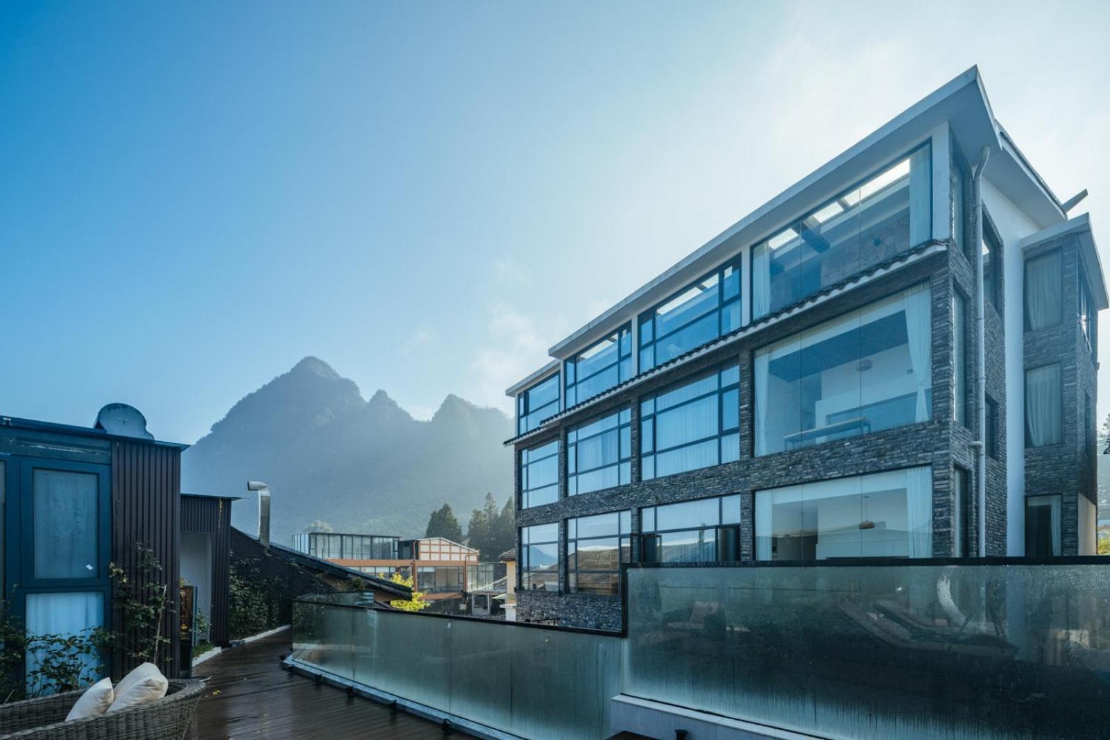 Hilltop House Resort Zhangjiajie Esterno foto