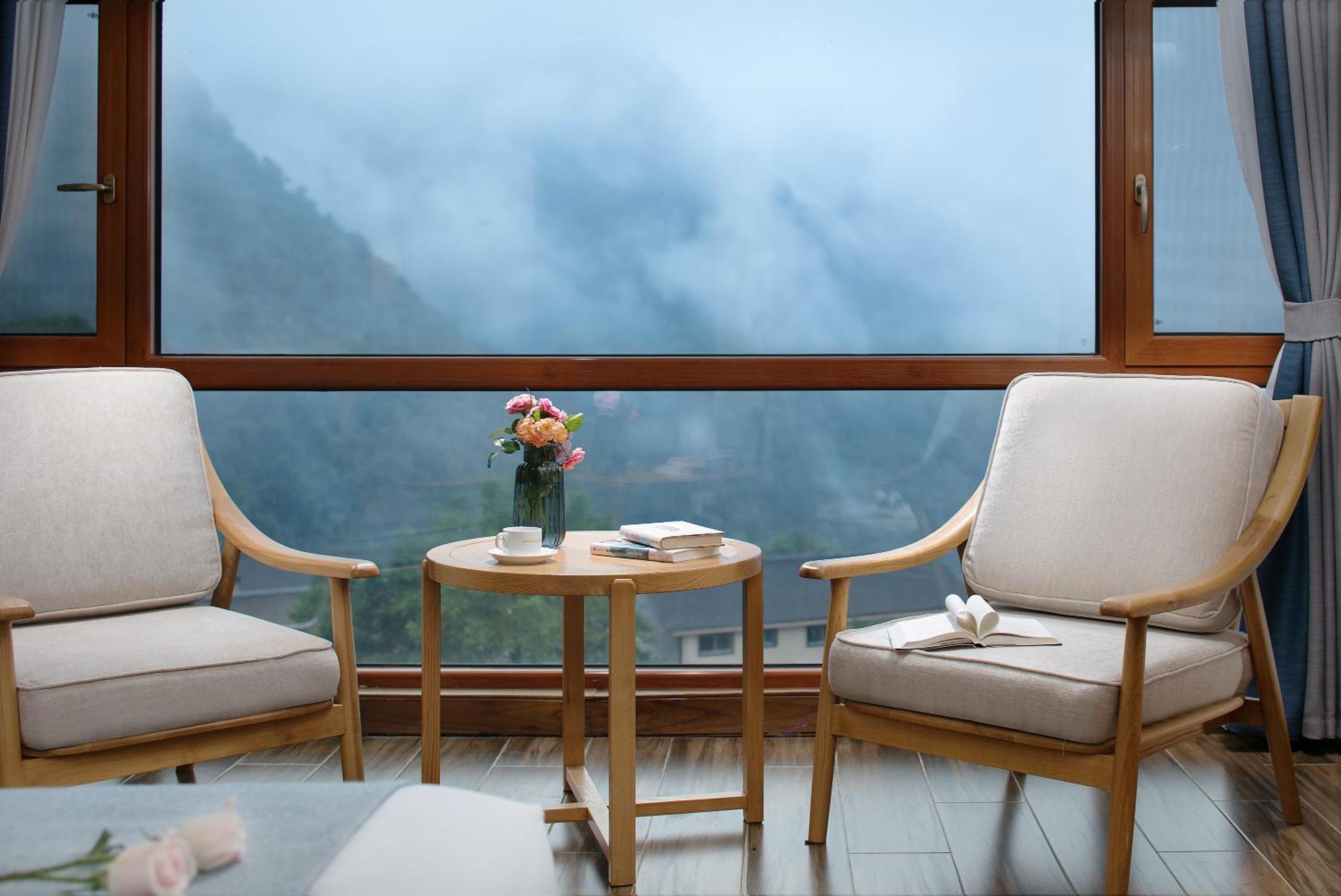 Hilltop House Resort Zhangjiajie Esterno foto